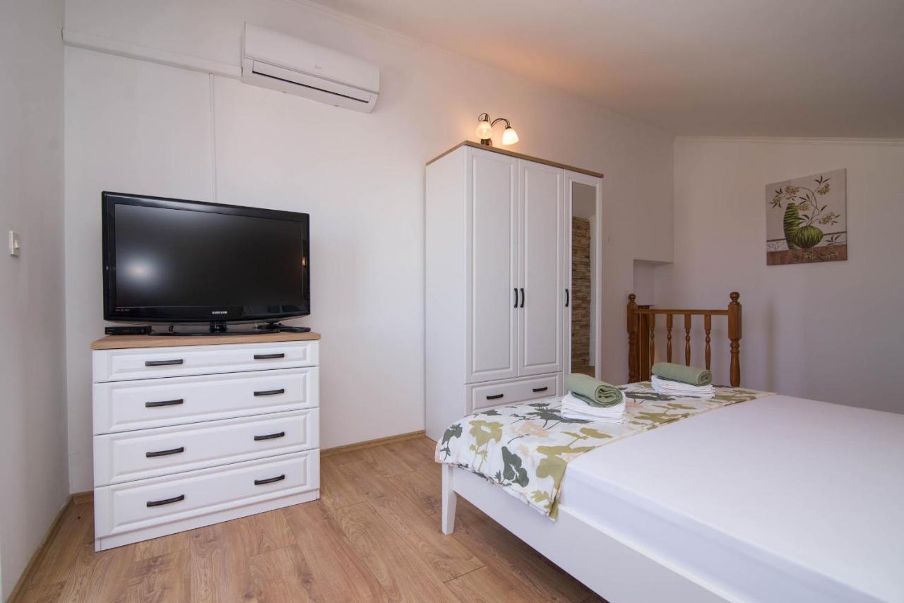 Apartament Nereo Mali Lošinj Zewnętrze zdjęcie